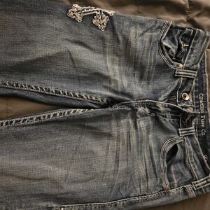 Cowgirl Tuff Womens Cherish Blue Jeans 29x33.
